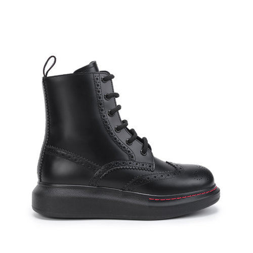 Alexander McQueen/亞歷山大麥昆 女士牛皮革Hybrid系帶短靴切爾西靴 586402 WHX51