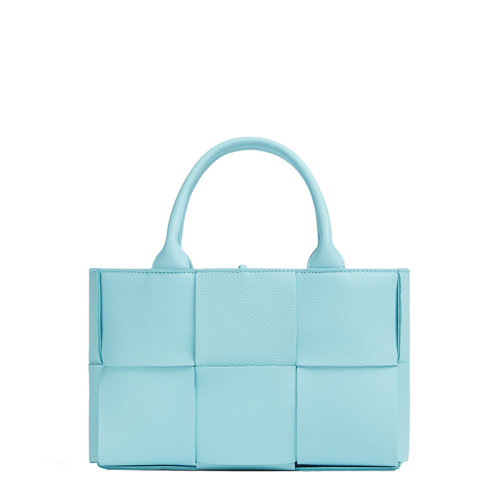Bottega Veneta/葆蝶家 22新款A(yù)rco Tote系列 女士淡藍(lán)色I(xiàn)ntreccio編織粒面牛皮革手提托特包709337VCP113915