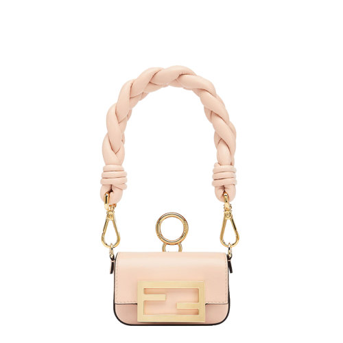 FENDI/芬迪 22春夏新款Baguette系列 女士Nano淺粉色小羊皮可調(diào)節(jié)編織肩帶雙F扣法棍包單肩包7AR996AK62F14N1