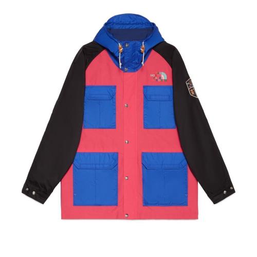  GUCCI古馳 22年秋冬 男士 The North Face x Gucci聯(lián)名系列棉質(zhì)大衣 671466 ZAH9H 4558