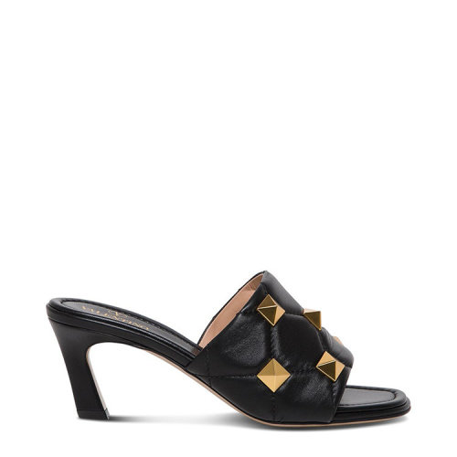 Valentino/華倫天奴  女鞋 時(shí)尚百搭 鉚釘裝飾 女士黑色皮革中跟涼鞋 VW2S0BK32CG 0N0