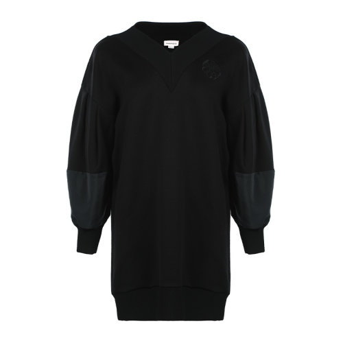 Alexander McQueen/亞歷山大麥昆21新品logo徽標(biāo)簡(jiǎn)約寬松中長(zhǎng)款女士套頭衛(wèi)衣女衛(wèi)衣662137QLAA8