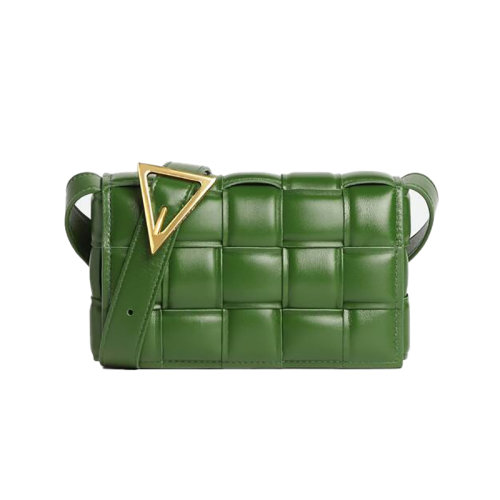 Bottega Veneta/葆蝶家 22新款 女士小號牛油果綠色絎縫羔羊皮飾有 Intreccio圖案金屬搭扣金色飾面單肩包717506VCQR13141