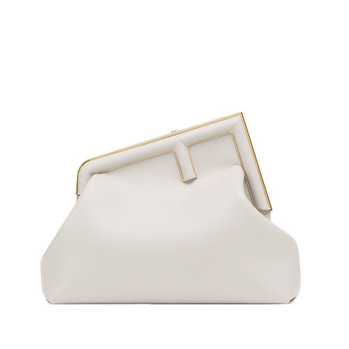 Fendi/芬迪 22年春夏新款 First系列女士中號(hào)小羊皮灰白色大F搭扣FF內(nèi)襯手拿包8BP127ABVEF1C76