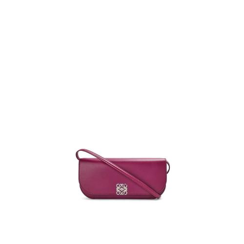  LOEWE羅意威 22年秋冬 女士 錢(qián)包 Goya Long Clutch bag in silk calfskin A559O45X01-6981
