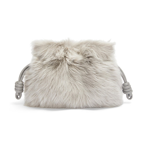 LOEWE/羅意威 22秋冬新款 女士灰色長毛托斯卡納羊毛皮磁扣抽繩收緊拆卸調節(jié)肩帶肩背斜挎弗拉門戈手拿包A411FC1X77-1120