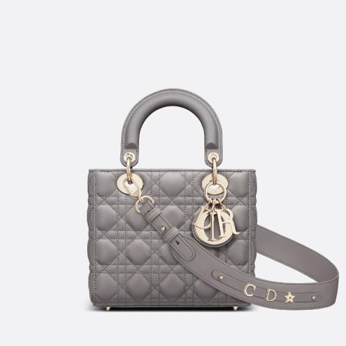  DIOR迪奧    女士 手提包 Lady Dior My ABCDior 手袋 M0538OCAL_M34G 預(yù)定商品1-3周發(fā)貨