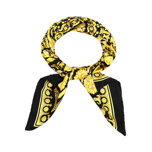 VERSACE/范思哲 女士方絲巾IFO9001IT022