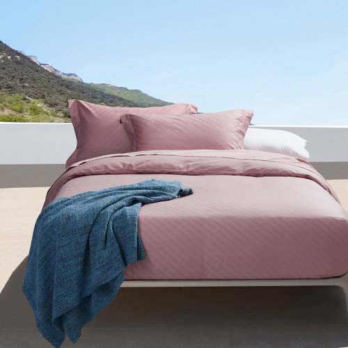 HUGO BOSS 經(jīng)典LOGO全棉貢緞提花四件套簡(jiǎn)約歐風(fēng)60支