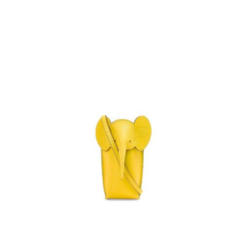  LOEWE羅意威 22年秋冬 女士 收納包 Elephant Pocket in classic calfskin C623B02X04-8100