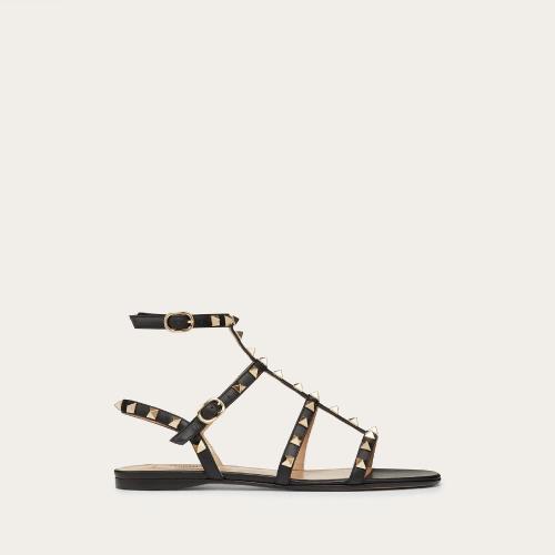  VALENTINO華倫天奴 22年秋冬 女士 平底涼鞋 Sandales basses Rockstud en veau a brides 2W2S