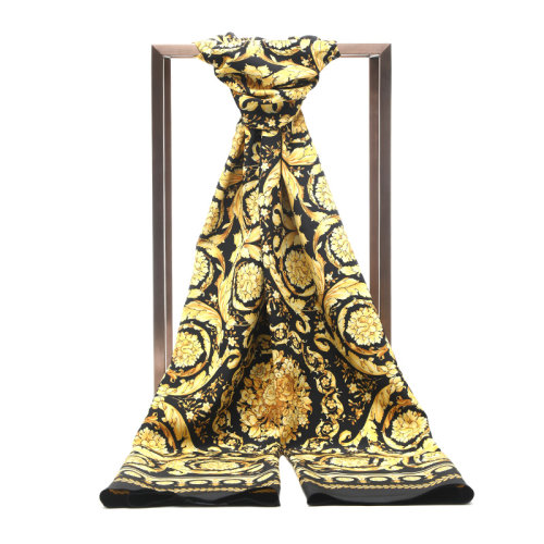 VERSACE/范思哲22秋冬新款女士長絲巾10066041A04576