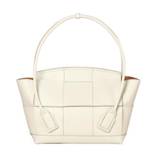  BV葆蝶家 22年秋冬 女士 手提包 ARCO 48 598244VMAP19005 預定商品1-3周發(fā)貨