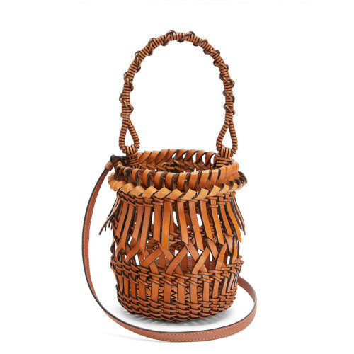 LOEWE/羅意威 經典款Bucket系列 女士小號棕色編織小牛皮流蘇單肩斜跨手提水桶包326.05AC19-2530