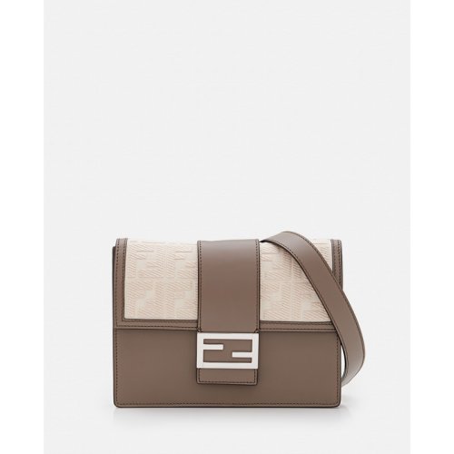  FENDI/芬迪 男士米色時(shí)尚休閑單肩包 7VA524 A9P6 F1GM9 PLSX