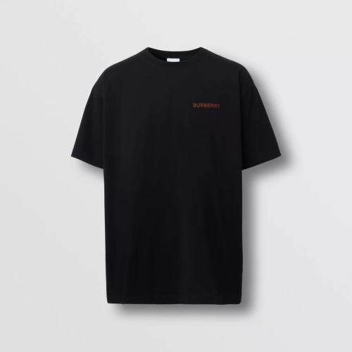  BURBERRY 22年秋冬 男士 專屬標(biāo)識(shí)裝飾棉質(zhì)寬松 T 恤衫 80575481