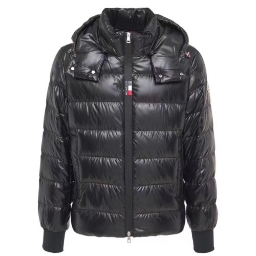 Moncler/蒙克萊  新款百搭舒適CUVELLIER男士羽絨服1A0000268950 999 【主推】