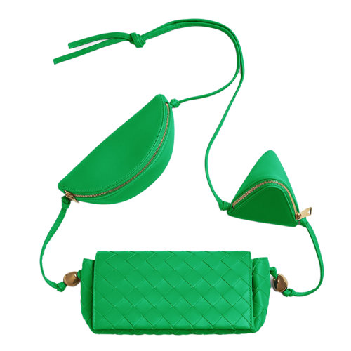 Bottega Veneta/葆蝶家 22新款 女士小號(hào)鸚鵡綠色羔羊皮金色飾面多口袋肩帶單肩包717429VCP3C3722