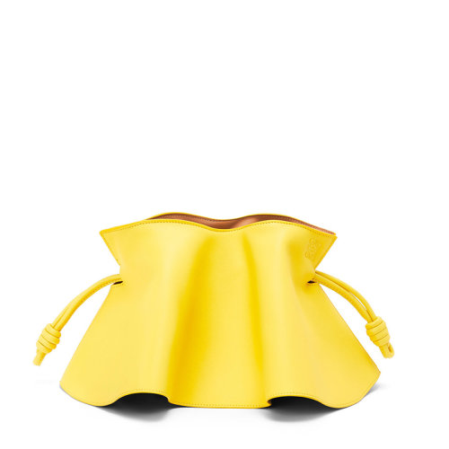 LOEWE/羅意威 22新款Flamenco系列 女士檸檬草色納帕牛皮革徽標(biāo)壓紋磁扣開合單肩手拿花瓣包A411M12X01-8240