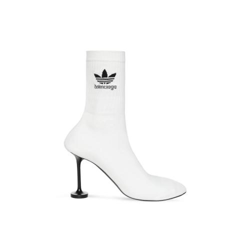  BALENCIAGA巴黎世家 22年秋冬 女士 短靴 BALENCIAGA / adidas SOCK 90MM女士短靴 722298W2LM1