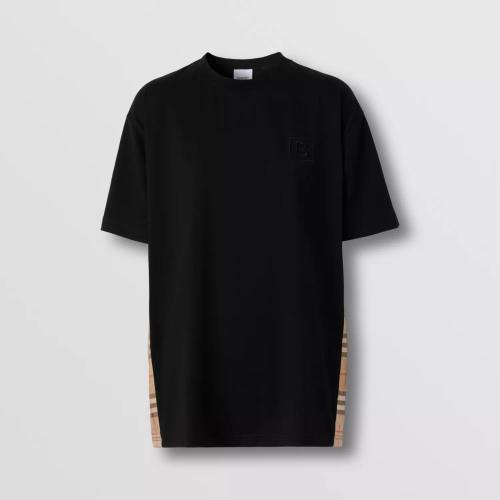  BURBERRY 22年秋冬 女士 格紋裁片棉質(zhì)寬松 T 恤衫 80615521