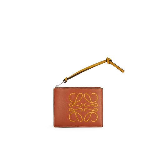  LOEWE羅意威 22年秋冬 女士 錢包 牛皮革品牌硬*w*幣卡包 C500O37X01-7658 預定商品1-3周發(fā)貨