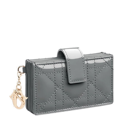 DIOR/迪奧 LADY DIOR 系列 灰綠色漆面經(jīng)典藤格紋風琴褶卡片夾 S0074OVRB_M41G
