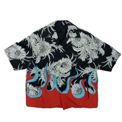 PRADA/普拉達(dá) 翻領(lǐng) 嘻哈風(fēng) 男性 火焰 男士短袖羽絨服 SC458M1R83 F0N98