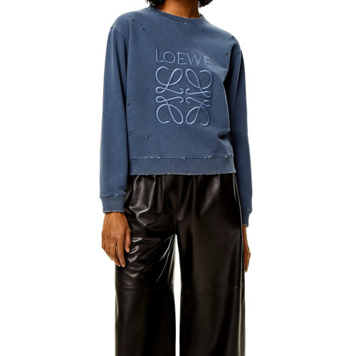 LOEWE/羅意威 22年秋冬新款 女士復(fù)古藍色做舊圓領(lǐng)刺繡LOGO無帽衛(wèi)衣