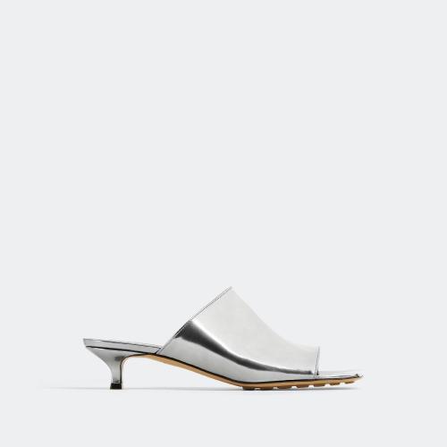  BV葆蝶家 22年秋冬 女士 低跟鞋 mules stretch 690022V2BG01414