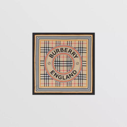  BURBERRY 22年秋冬 女士 蒙太奇印花小號絲質方巾 80531831