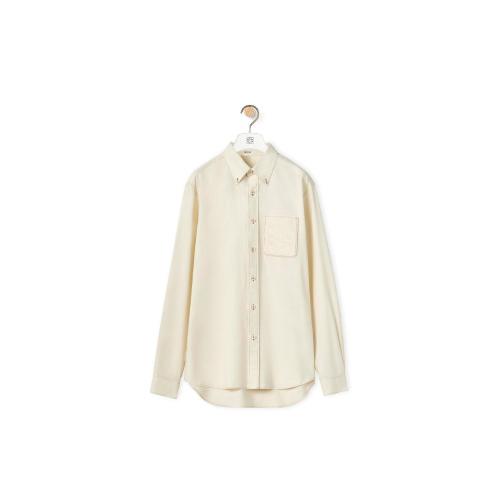  LOEWE羅意威 22年秋冬 男士 長(zhǎng)袖襯衫 Anagram pocket shirt in cotton H526Y05W89-2370