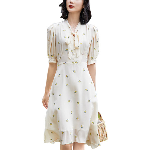 GeleiStory/GeleiStory  夏季新款溫柔風(fēng)仙氣顯瘦a字裙真絲連衣裙  女裝＞女士裙裝＞女士連衣裙