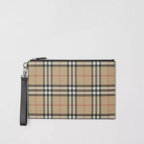  BURBERRY 22年秋冬 男士 Vintage 格紋環(huán)保帆布拉鏈?zhǔn)占{袋 80495881