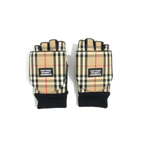 BURBERRY/博柏利  經(jīng)典格紋網(wǎng)紅款魔術(shù)手套8024762 115089 A7026