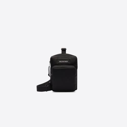  BALENCIAGA巴黎世家 22年春夏 男士 單肩包 Mens Explorer Crossbody Messenger Bag in Black