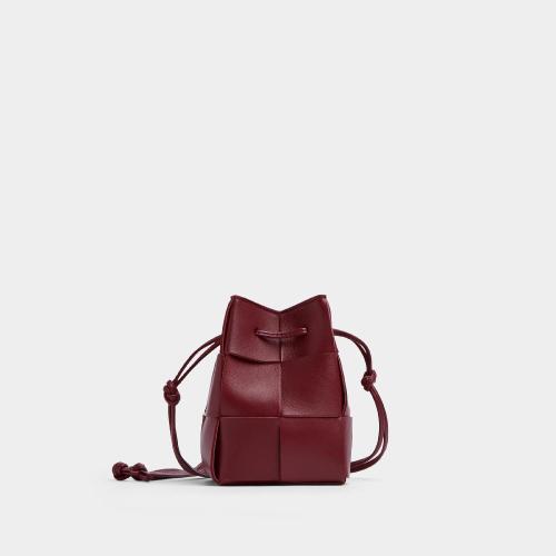  BV葆蝶家 22年秋冬 女士 單肩包 cassette 680217VCQC46208