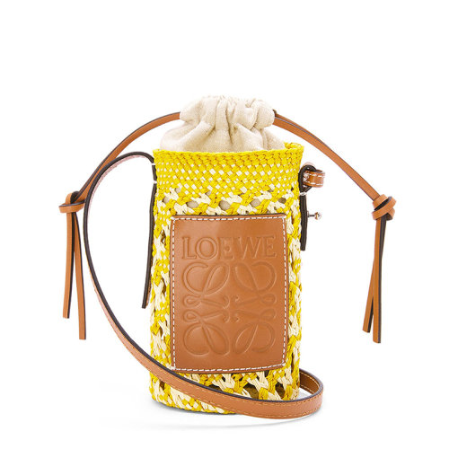 LOEWE/羅意威  Cylinder Pocket系列 女士自然色/黃色棕櫚小牛皮徽標(biāo)壓紋手提單肩斜挎包0010563112