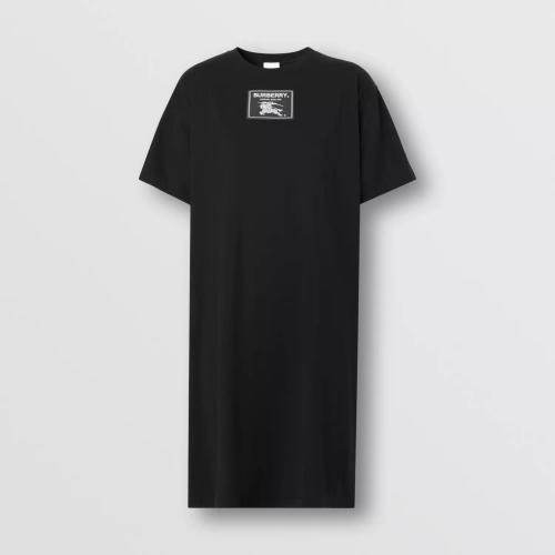  BURBERRY 22年秋冬 女士 Prorsum 標(biāo)簽棉質(zhì) T 恤衫式連衣裙 80650201
