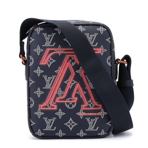 Louis Vuitton/路易威登  男女DANUBE藍(lán)色小號(hào)斜挎包