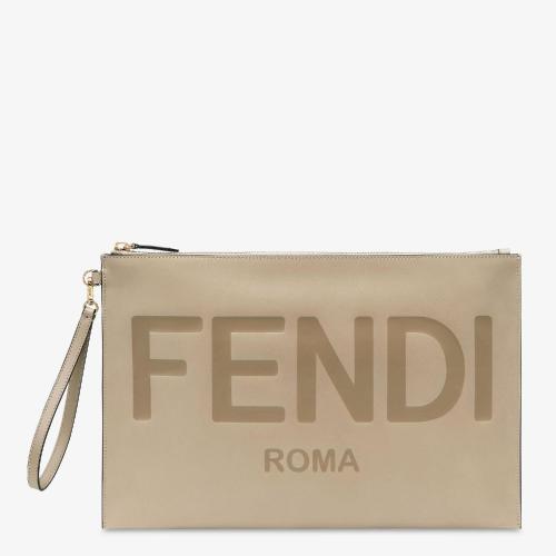  FENDI芬迪 22年秋冬 女士 手拿包 Fendi Roma Large Flat Pouch 8N0178AC9LF0E65