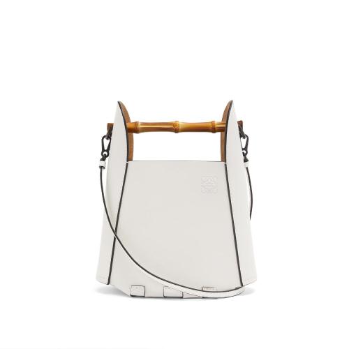  LOEWE羅意威    女士 手提包 牛皮革 Bamboo Bucket 手袋 340.95.W37-1950 預(yù)定商品1-3周發(fā)貨