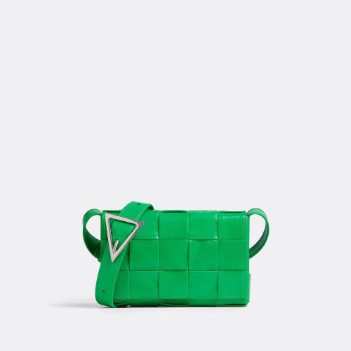  BV葆蝶家 22年秋冬 男士 單肩包 cassette petit format 717587VCQ713724