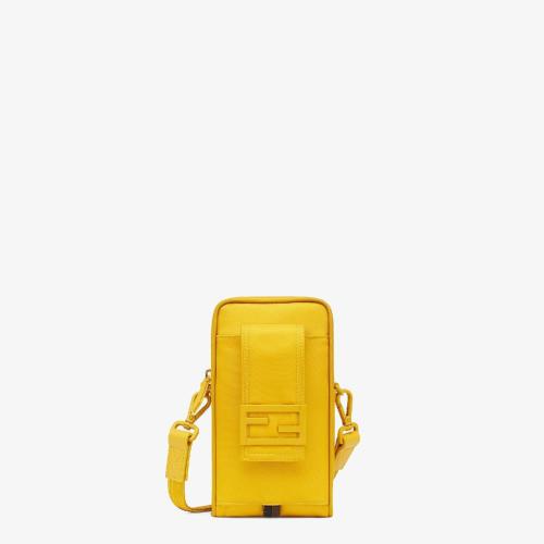  FENDI芬迪 22年秋冬 男士 手機包 黃色尼龍手機包 7AS056AG0PF03PF