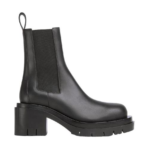  BV葆蝶家 22年秋冬 女士 短靴 BOTTES LUG 667144VBS501000 預定商品1-3周發(fā)貨