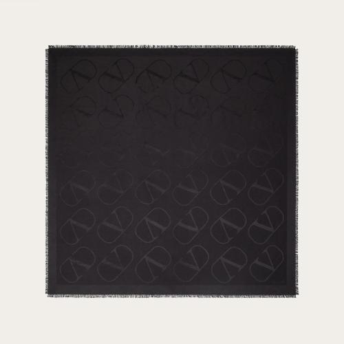  VALENTINO華倫天奴 22年秋冬 女士 披肩 Chale VLogo Signature 140 x 140 cm 1W2EB104AJB0NO
