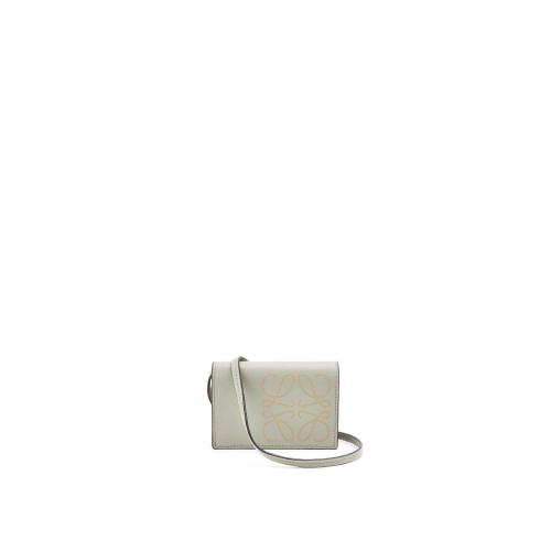  LOEWE羅意威 22年秋冬 女士 卡包 Brand cardholder in classic calfskin C500R32X01-4355 預(yù)定商品1-3周發(fā)貨
