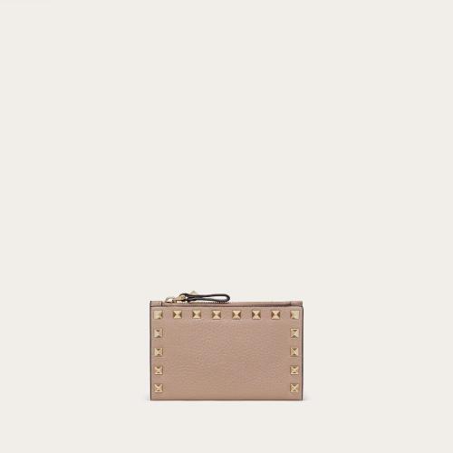  VALENTINO華倫天奴 22年春夏 女士 錢包 Porte-monnaie et porte-cartes Rockstud en veau 預定商品1-3周發(fā)貨