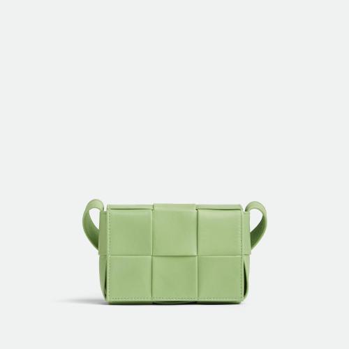  BV葆蝶家 22年秋冬 男士 單肩包 cassette 667048VCQ723840