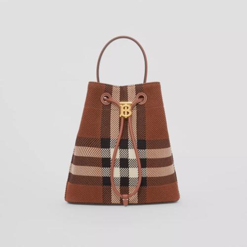  BURBERRY 22年秋冬 女士 TB 小號(hào)針織格紋拼皮革水桶包 80561381